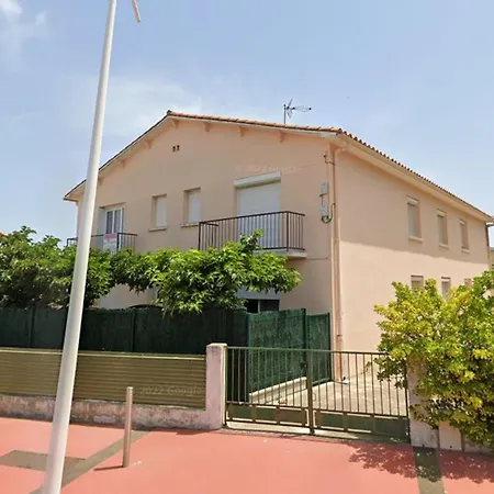 T3 Climatisé Proche, Parking - 5 Pers. - Fr-1-696-137 *